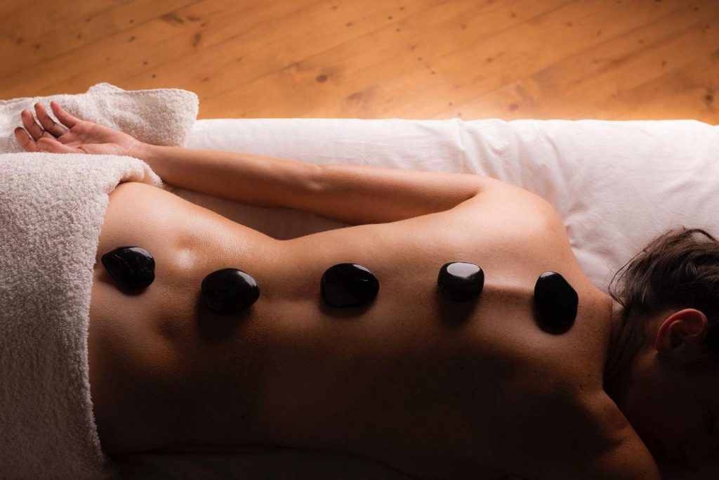 Massaggio Hot Stones